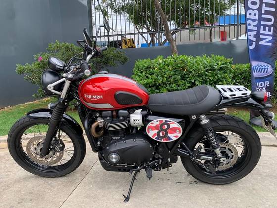 TRIUMPH STREET SCRAMBLER TRIUMPH STREET SCRAMBLER